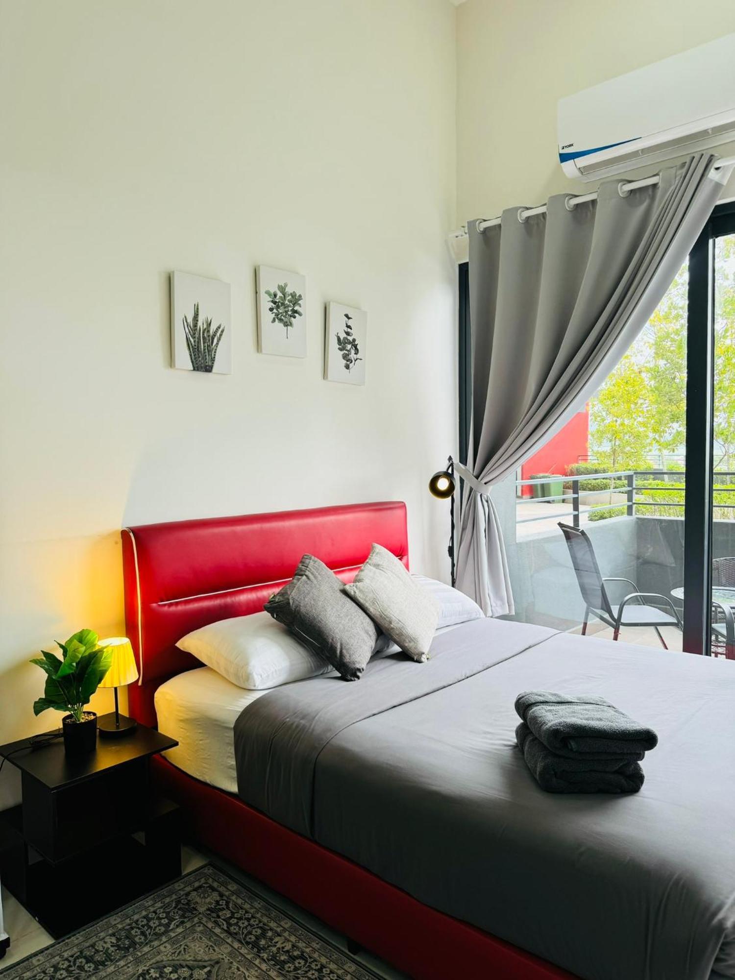 Coresoho Suite By Bkastaycation Kotawarisan Sepang Klia Airport, Free Wifi Ngoại thất bức ảnh