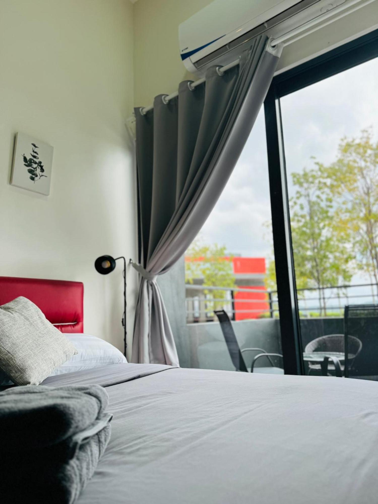 Coresoho Suite By Bkastaycation Kotawarisan Sepang Klia Airport, Free Wifi Ngoại thất bức ảnh