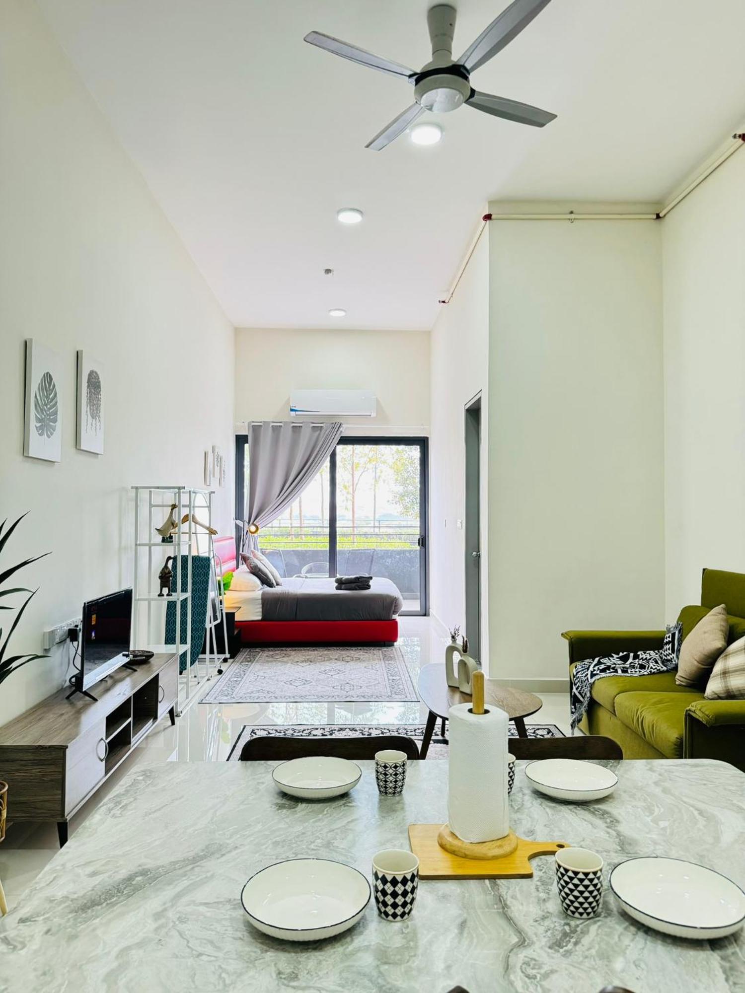 Coresoho Suite By Bkastaycation Kotawarisan Sepang Klia Airport, Free Wifi Ngoại thất bức ảnh